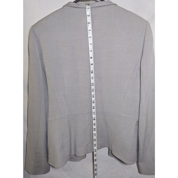 Tahari Womens Blazer Jacket Sports Coat ~ Size 12 ~ Silver Gray - Picture 3 of 8